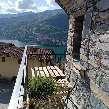 Piazzetta House Stunning View Welcome Cocktail At Il Baretto * Moltrasio